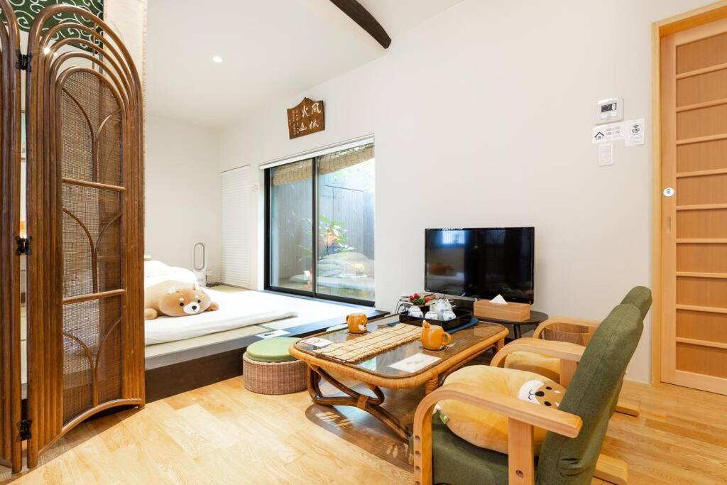 كيوتو ゲストハウス至の宿 Shibainu-Themed Guesthouse المظهر الخارجي الصورة